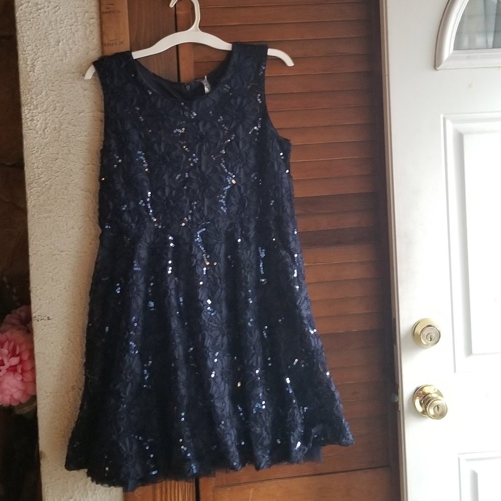 Knit Works girls lace & sequined overlay party dress size 201/2
